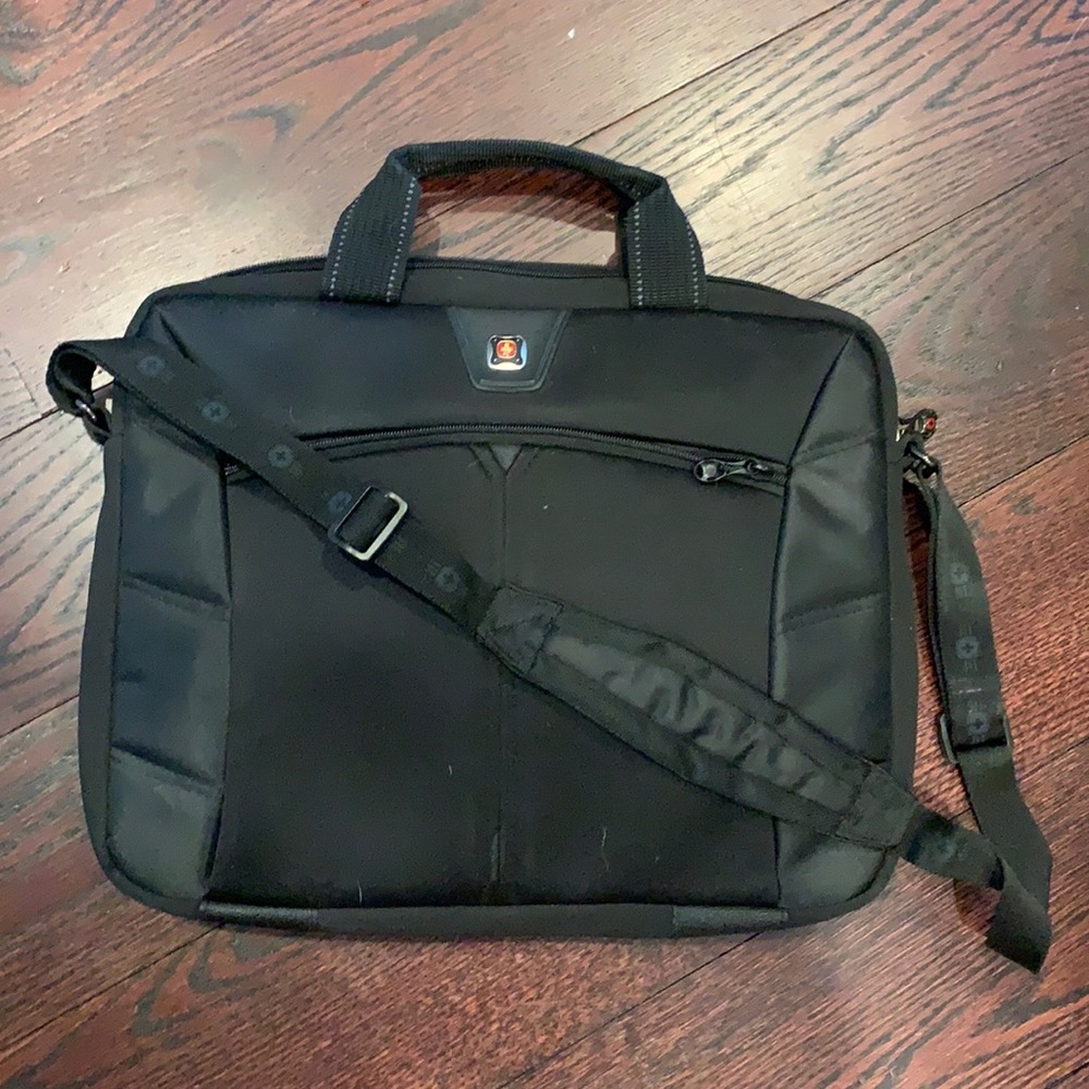 Swiss gear laptop carrier